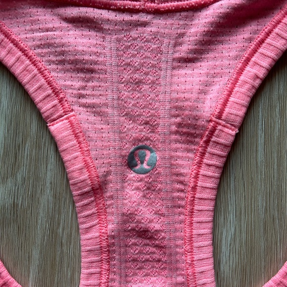 Cropped swiftly tank (pink) - Picture 3 of 3